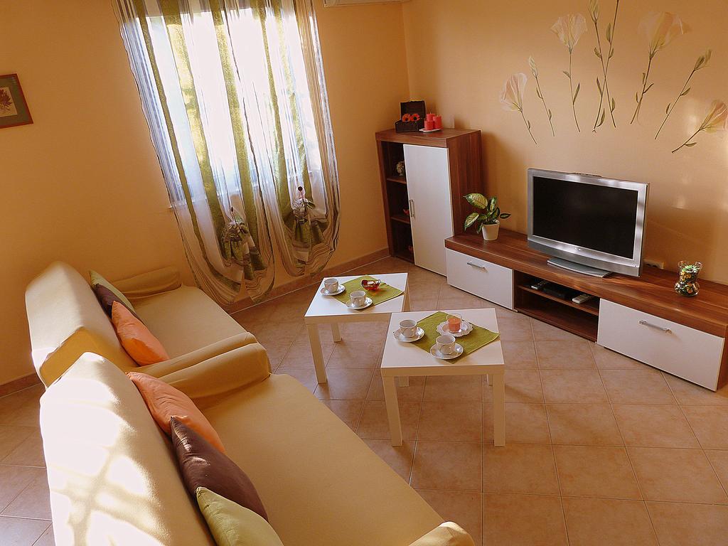 Apartment Oliva Пула Экстерьер фото